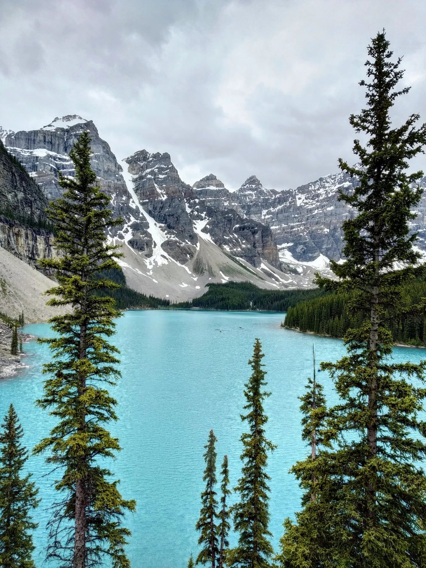 Moraine Lake view